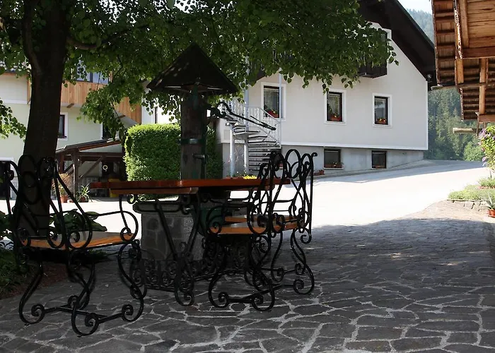 Hiša za goste Pri Zalogarju