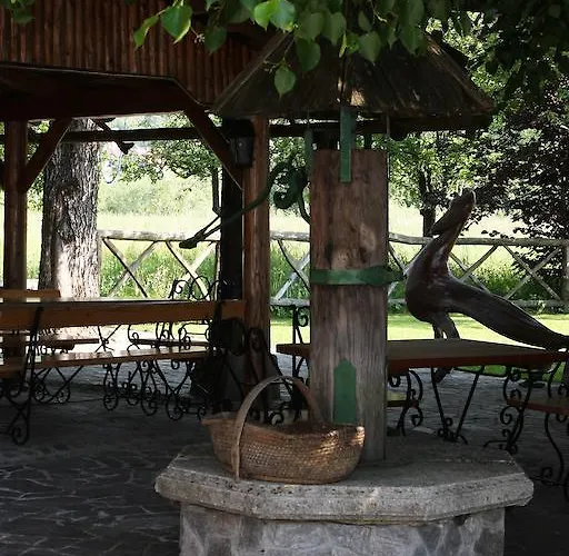 Hiša za goste Pri Zalogarju 3*